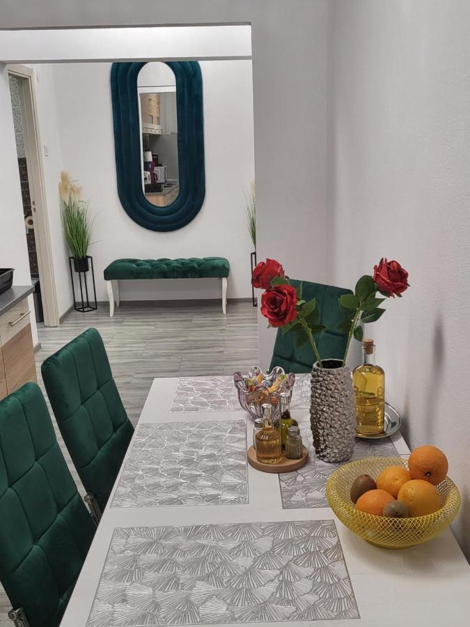 Apartament Nectaria Baile Herculane Ngoại thất bức ảnh