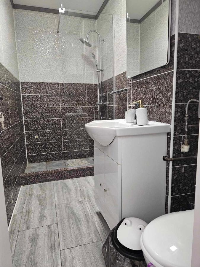 Apartament Nectaria Baile Herculane Ngoại thất bức ảnh
