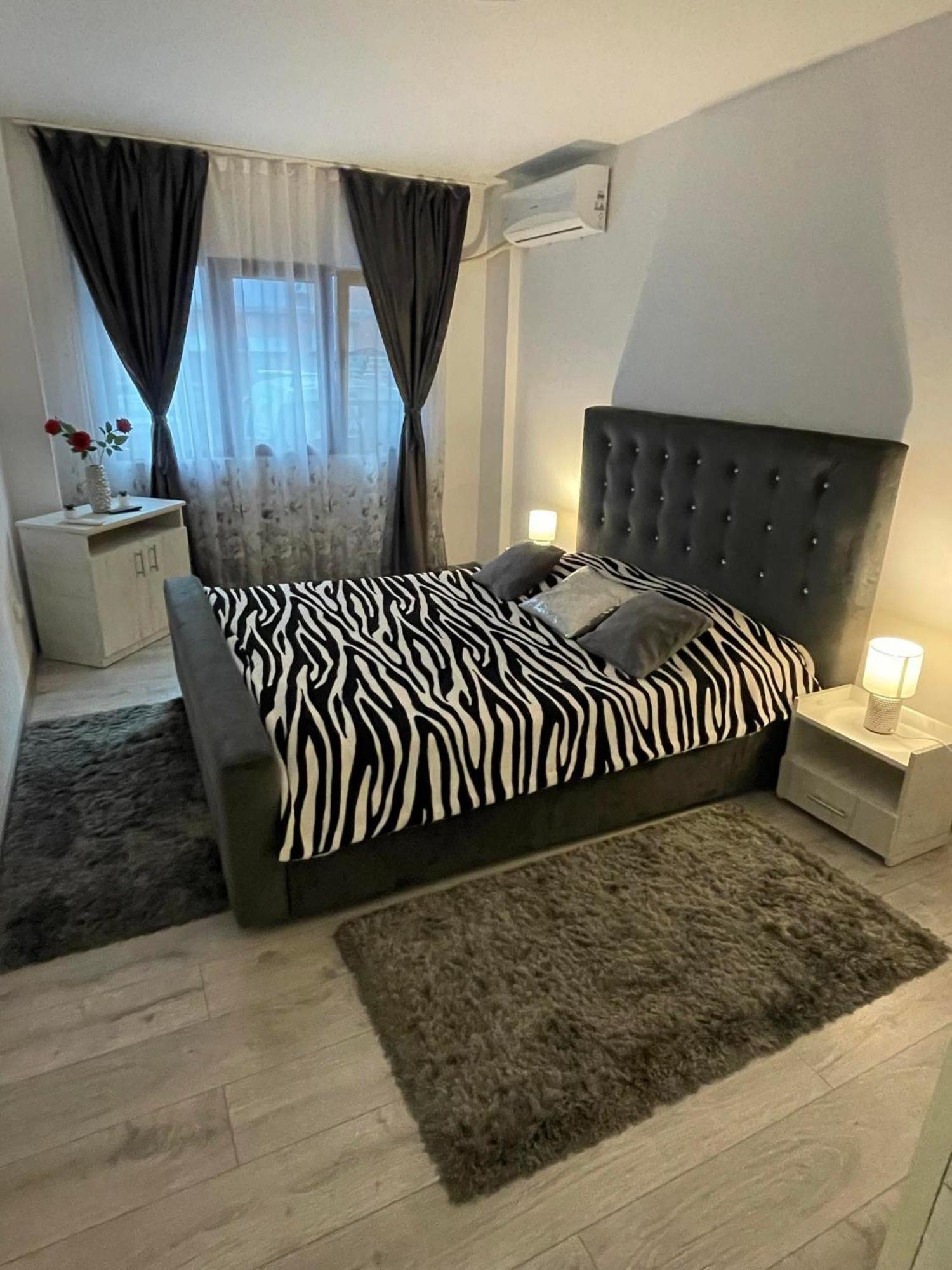 Apartament Nectaria Baile Herculane Ngoại thất bức ảnh